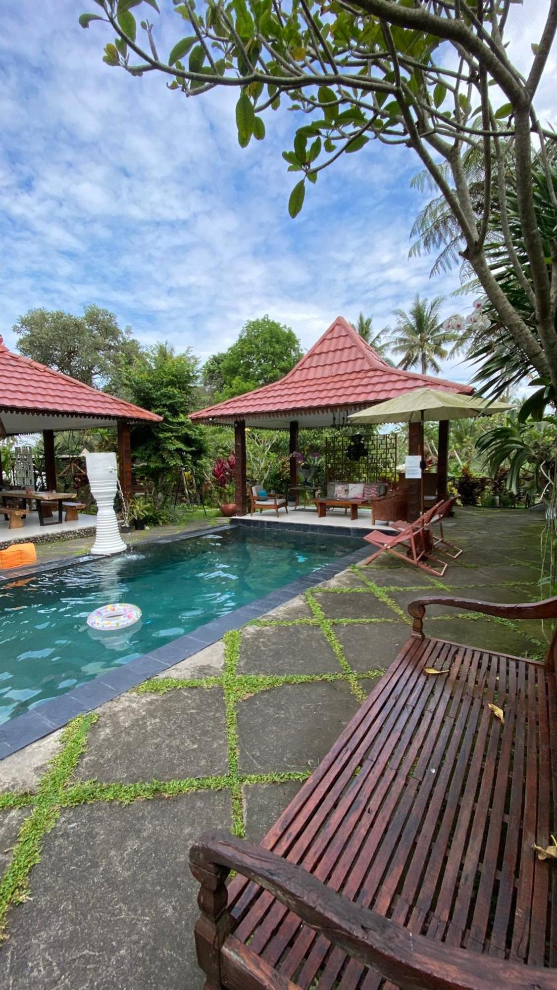 Villa Padi Tjangkringen Exterior foto